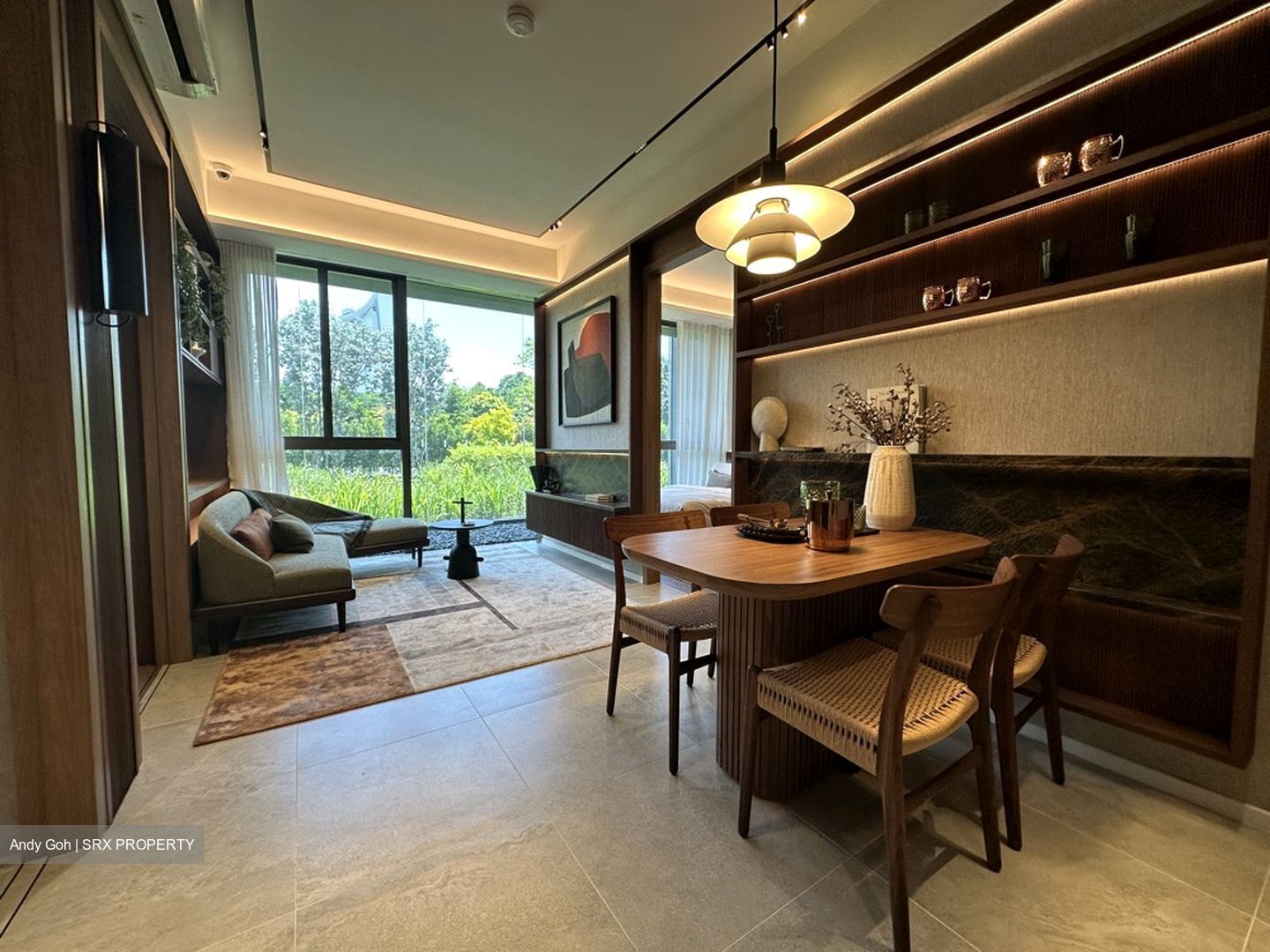 Beach Road (D7), Condominium #589307031